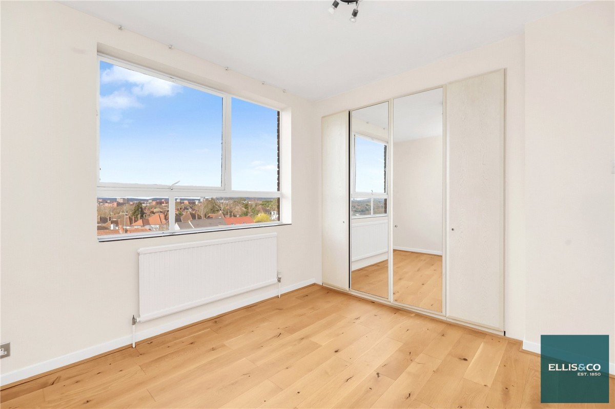 Station Road, Hendon