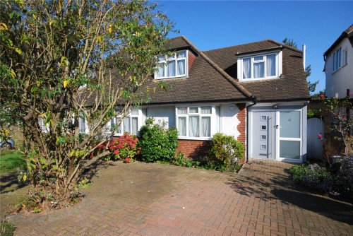 Sanderstead Avenue, Childs Hill