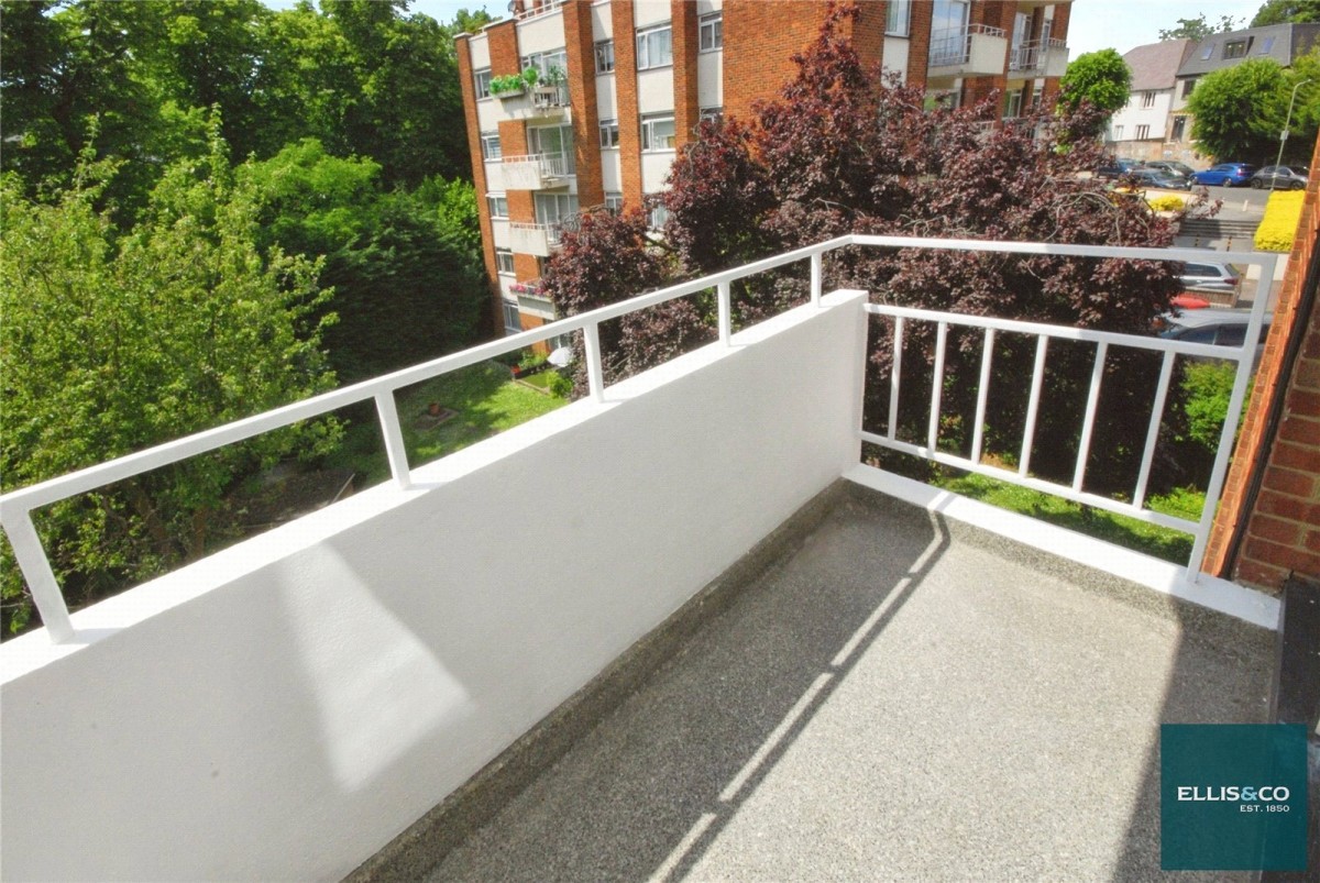 Woodlands, Golders Green