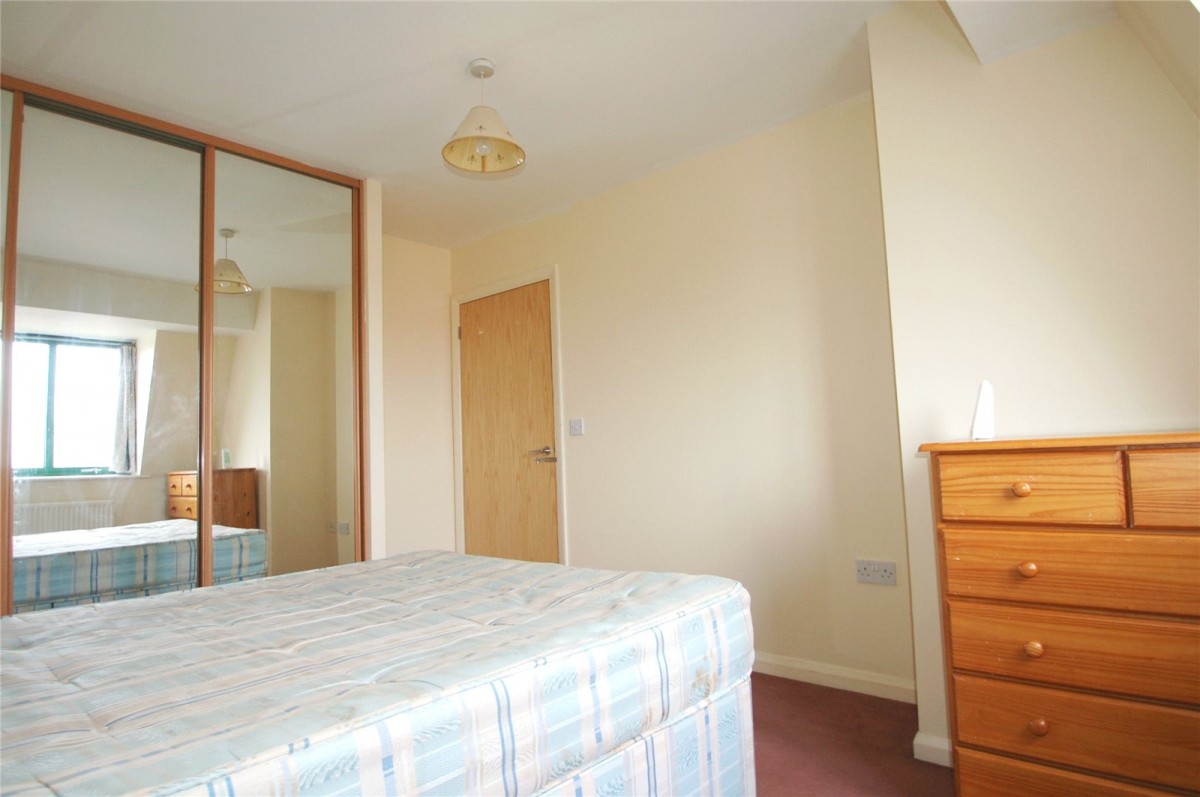 Greenford Road, 1089 Greenford Road, Greenford