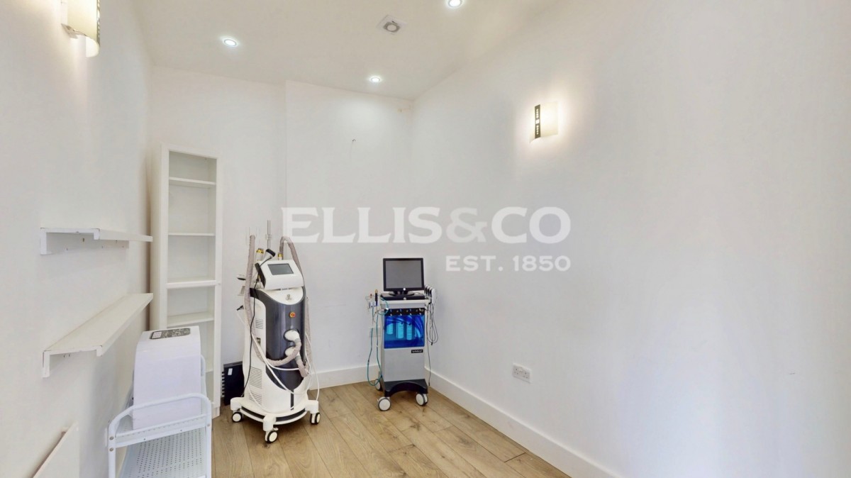 Perivale, Greenford