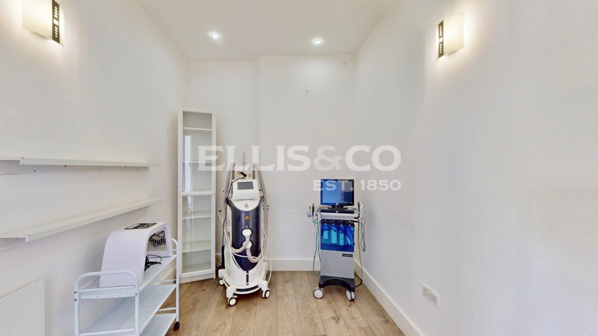 Perivale, Greenford