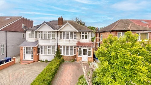Western Avenue, Greenford