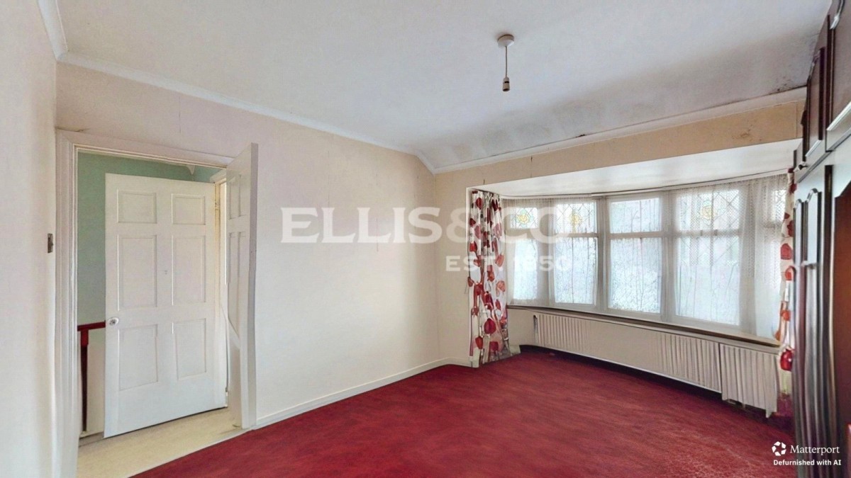 Western Avenue, Greenford