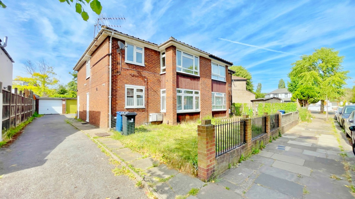 Perivale, Greenford