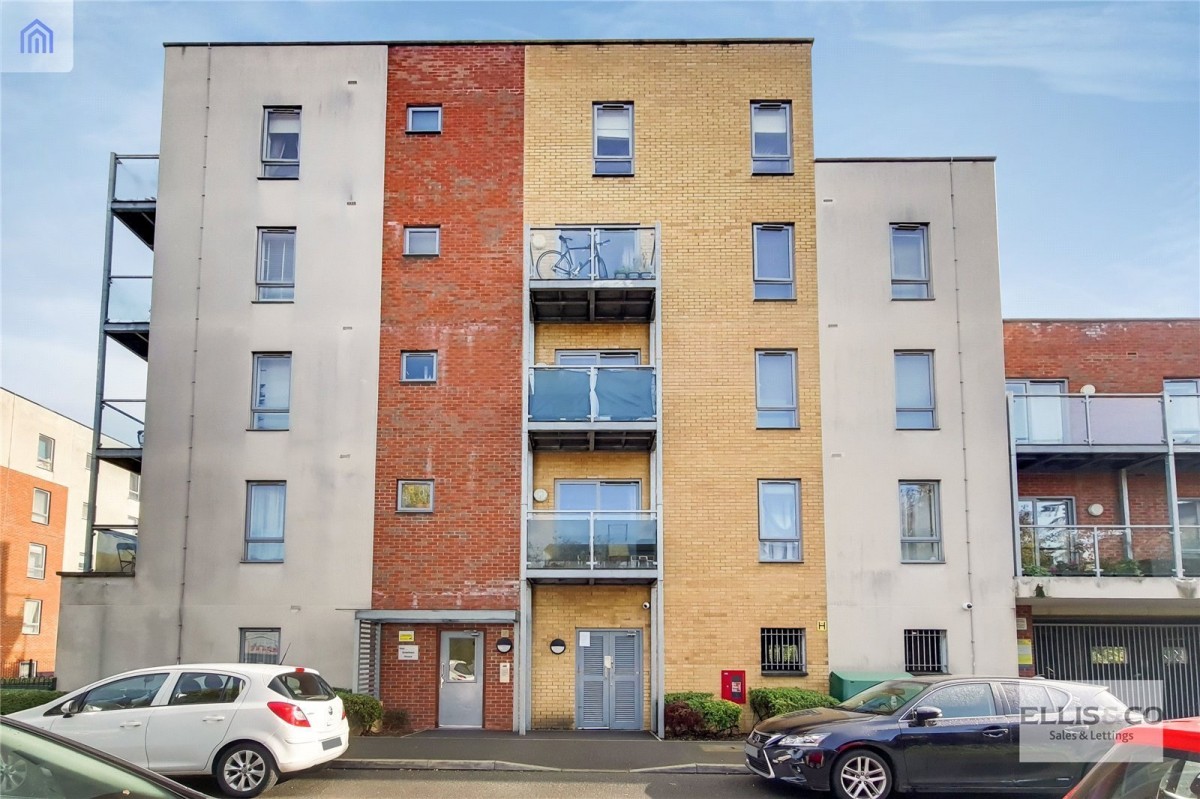 Taywood Road, Northolt