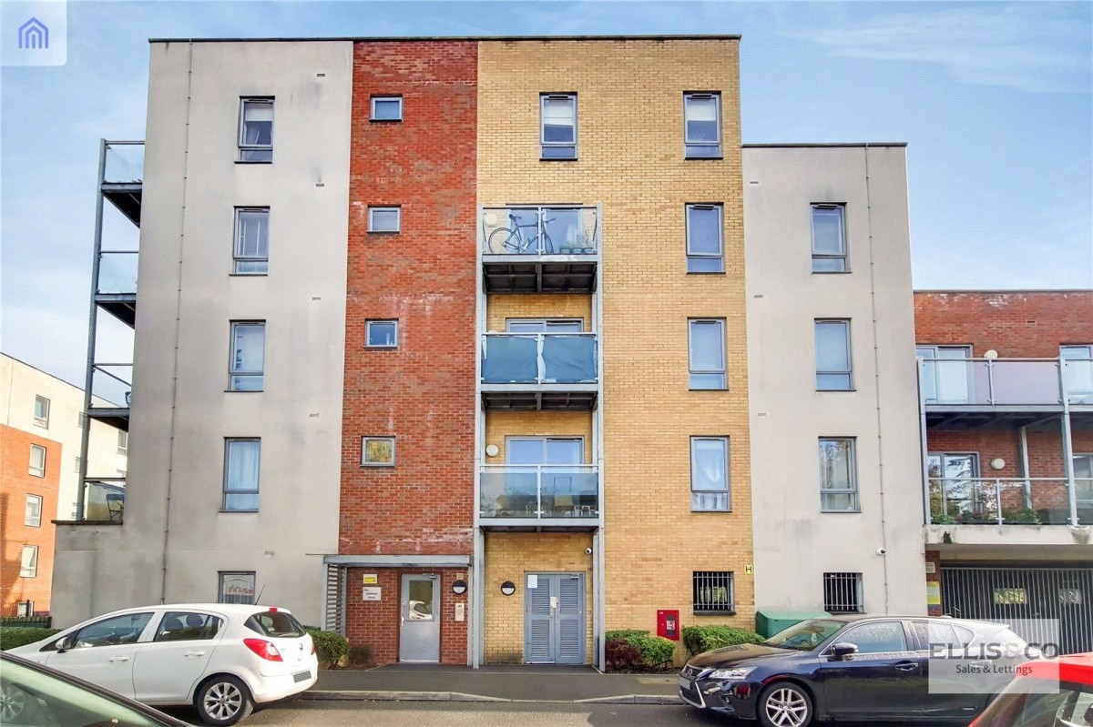 Taywood Road, Northolt