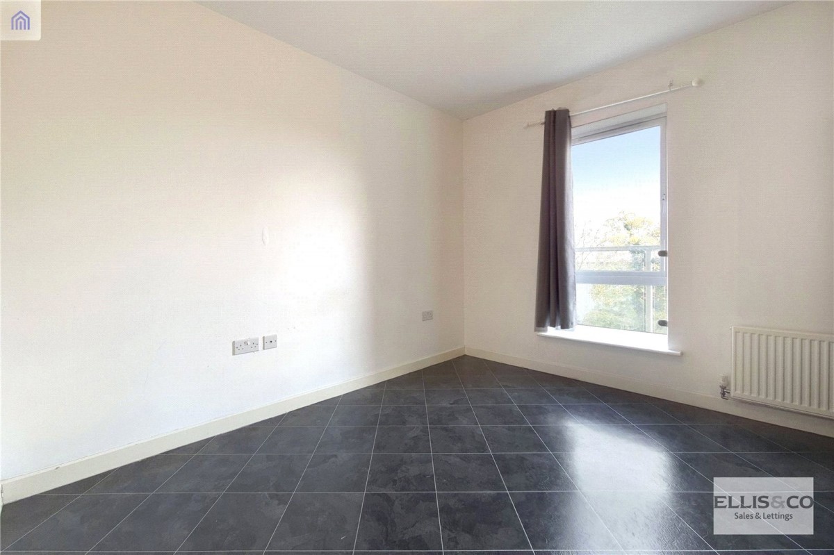 Taywood Road, Northolt