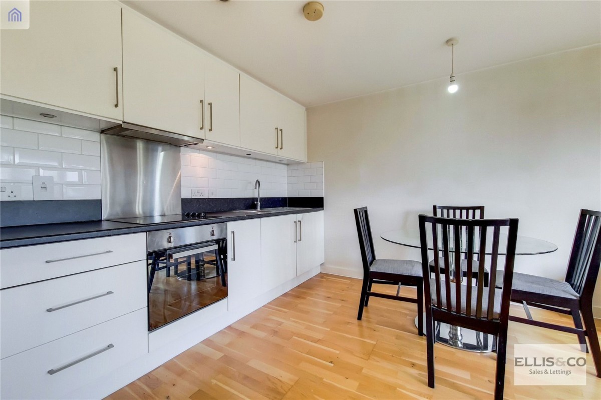 Sudbury Heights Avenue, Greenford