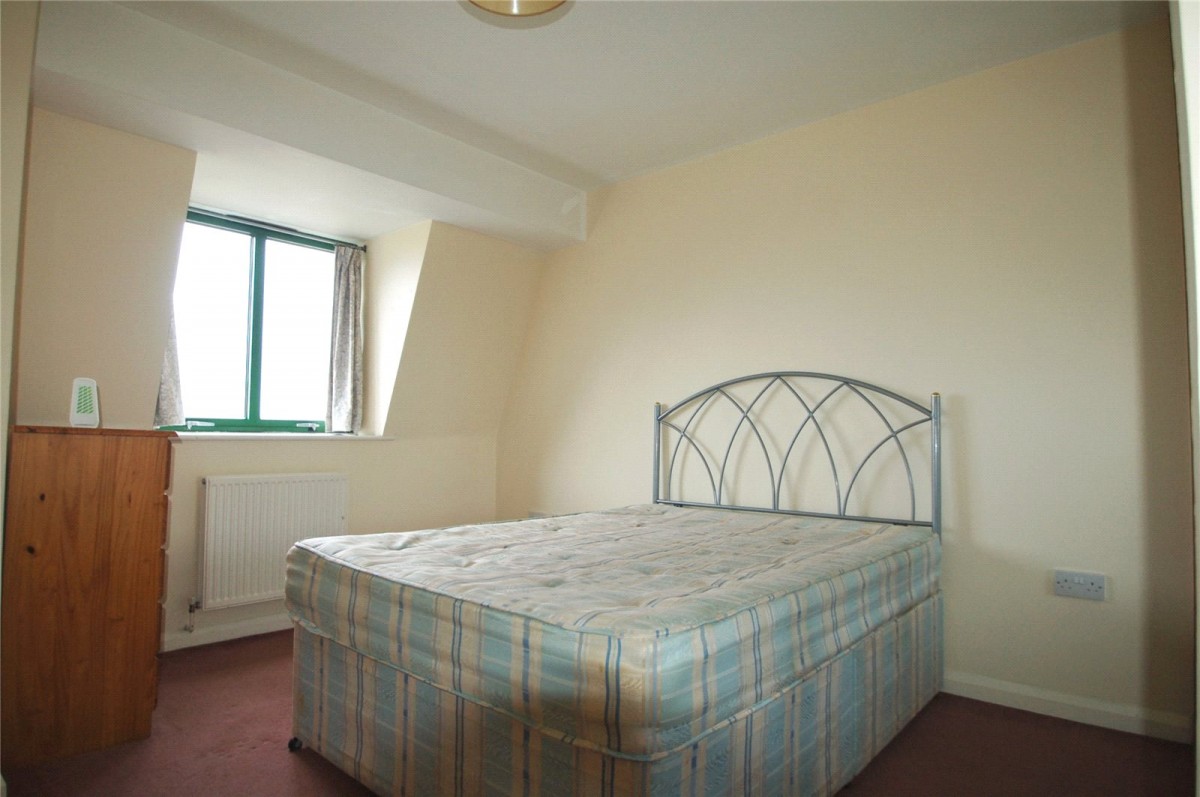 Greenford Road, 1089 Greenford Road, Greenford