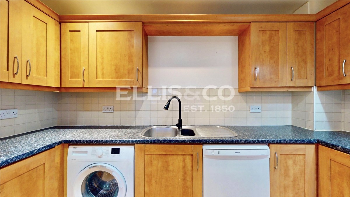 Greenford Road, 1089 Greenford Road, Greenford