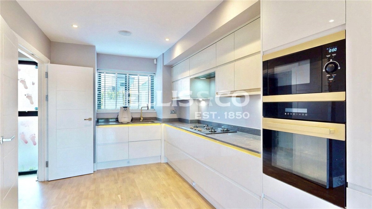 Perivale, Greenford