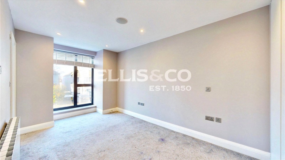 Perivale, Greenford
