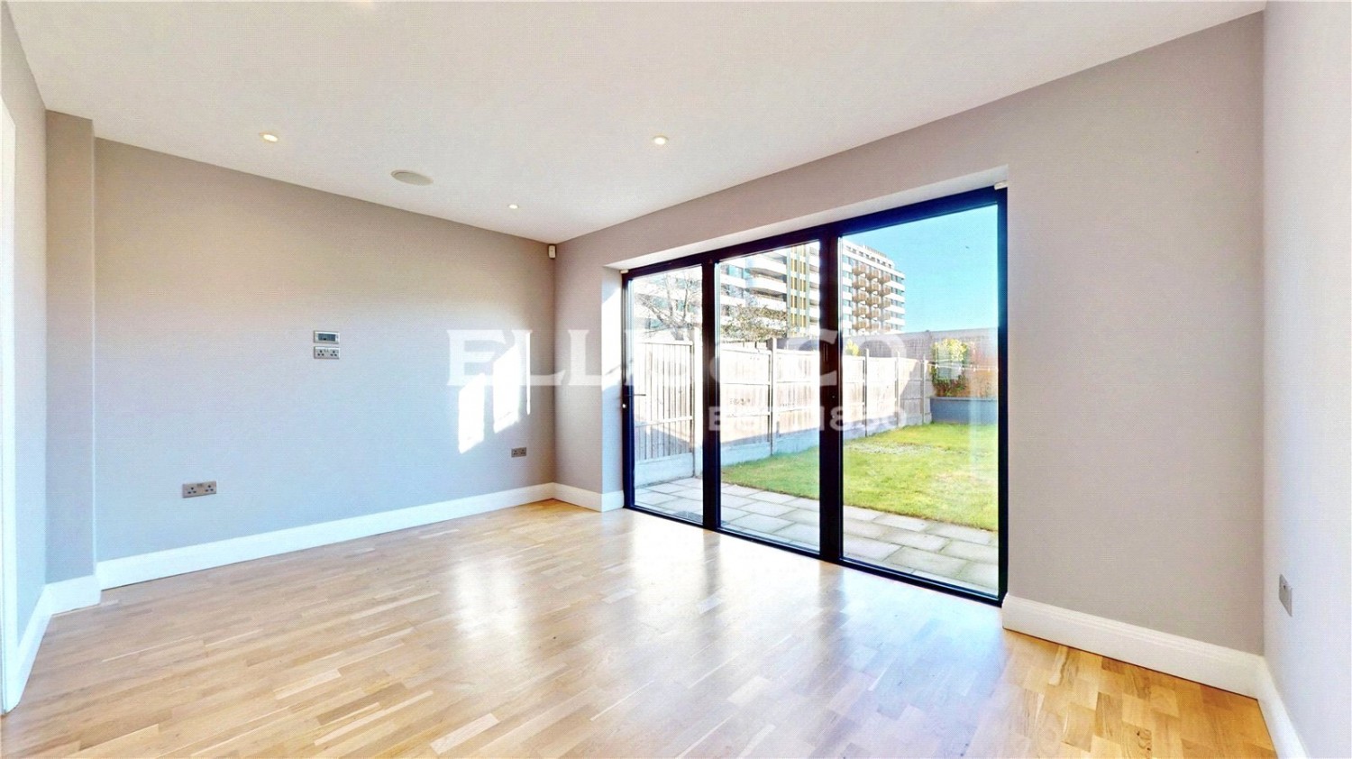 Perivale, Greenford