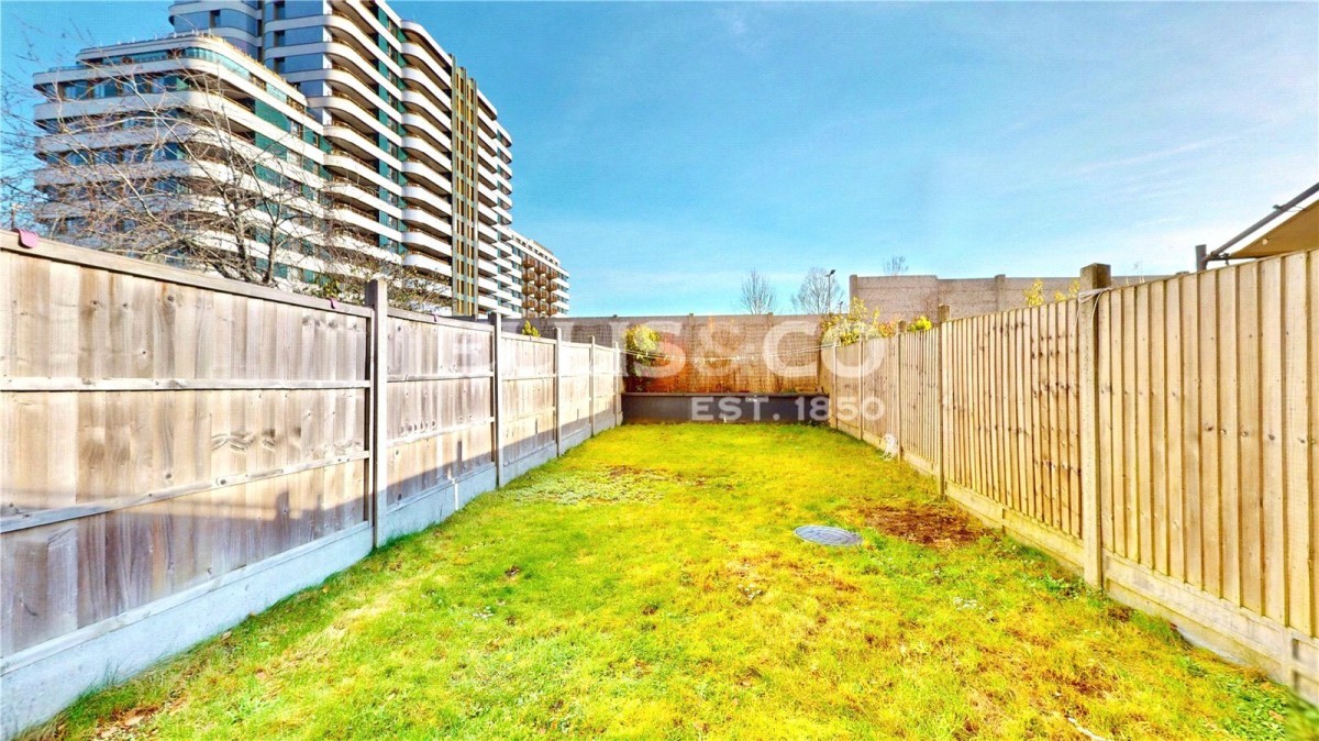 Perivale, Greenford