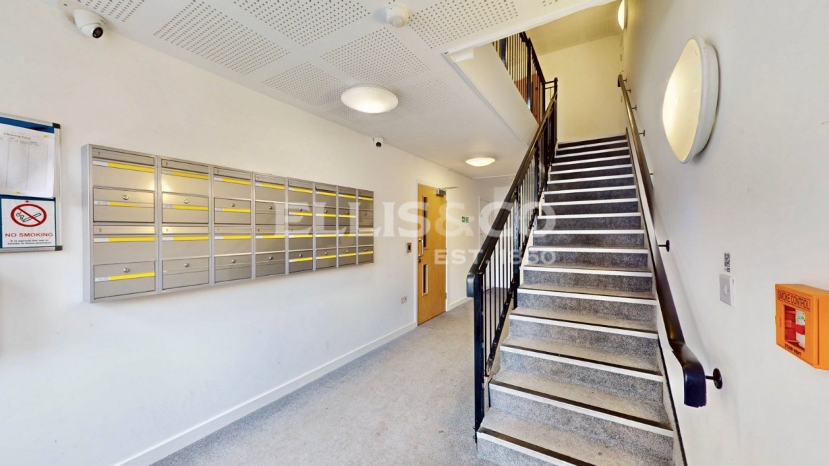 Varcoe Gardens, 1 Varcoe Gardens, Hayes