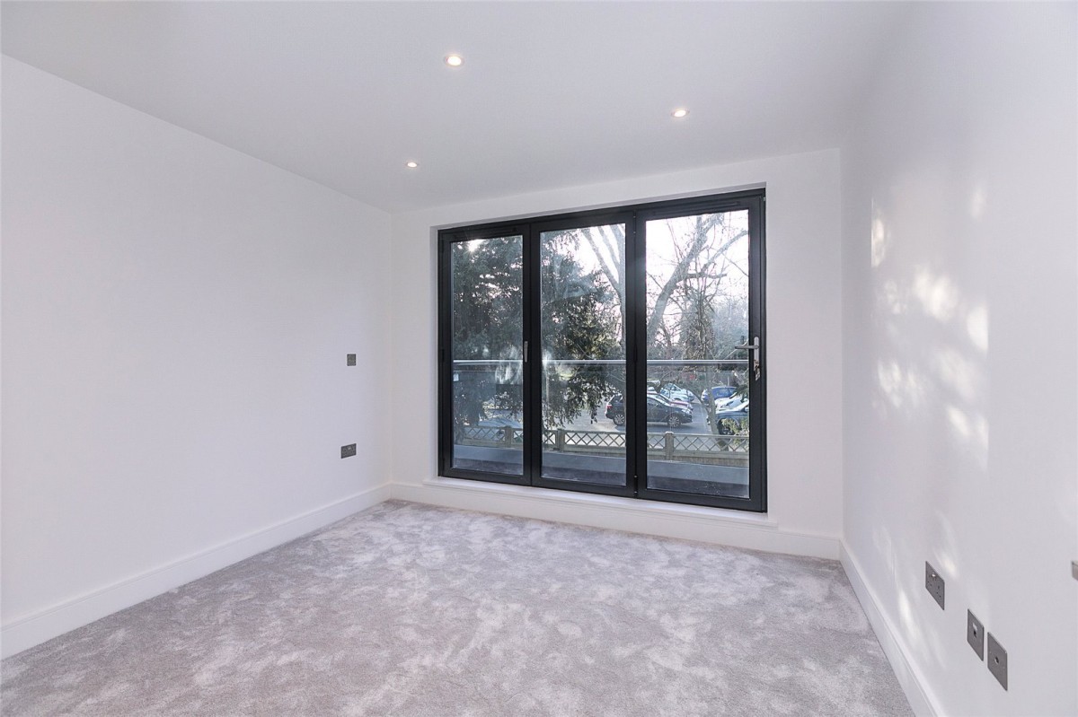 Hanwell, Ealing