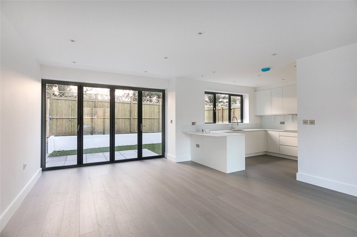 Hanwell, Ealing