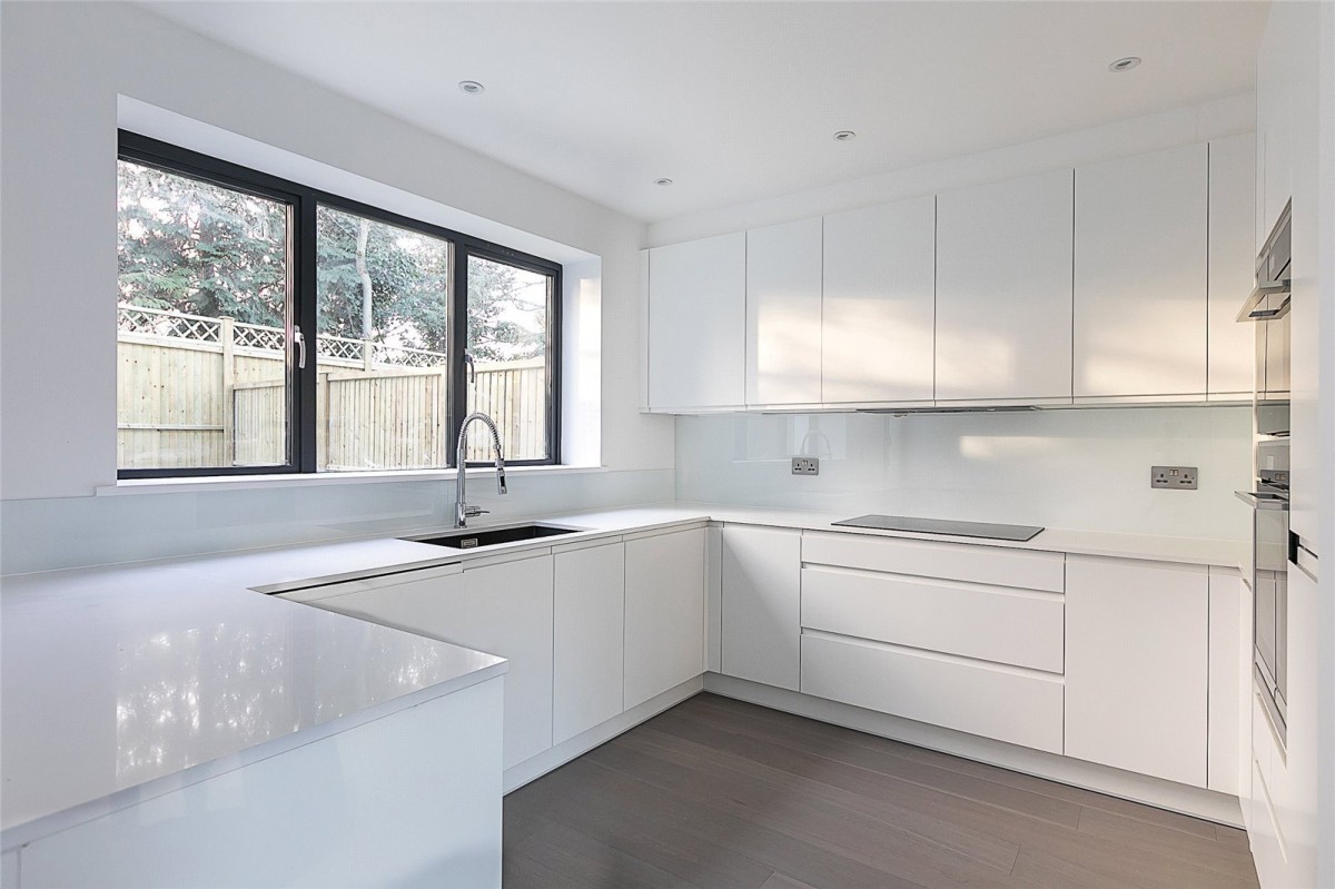 Hanwell, Ealing
