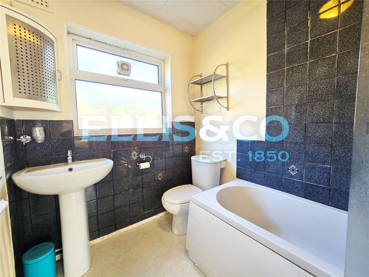 Bellamy Drive, Stanmore