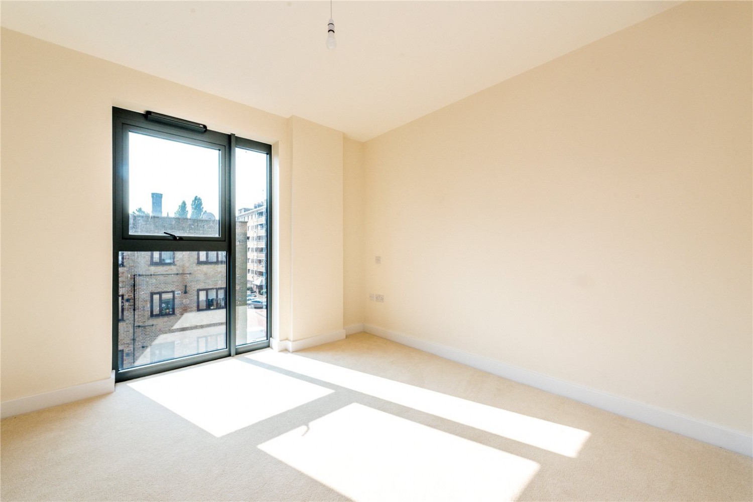 Green Lanes Walk, 2 Green Lanes Walk, Manor House, London