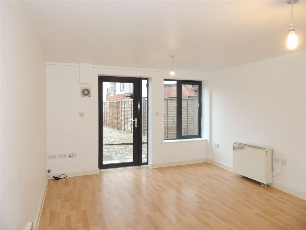 Lawford Mews, Bristol