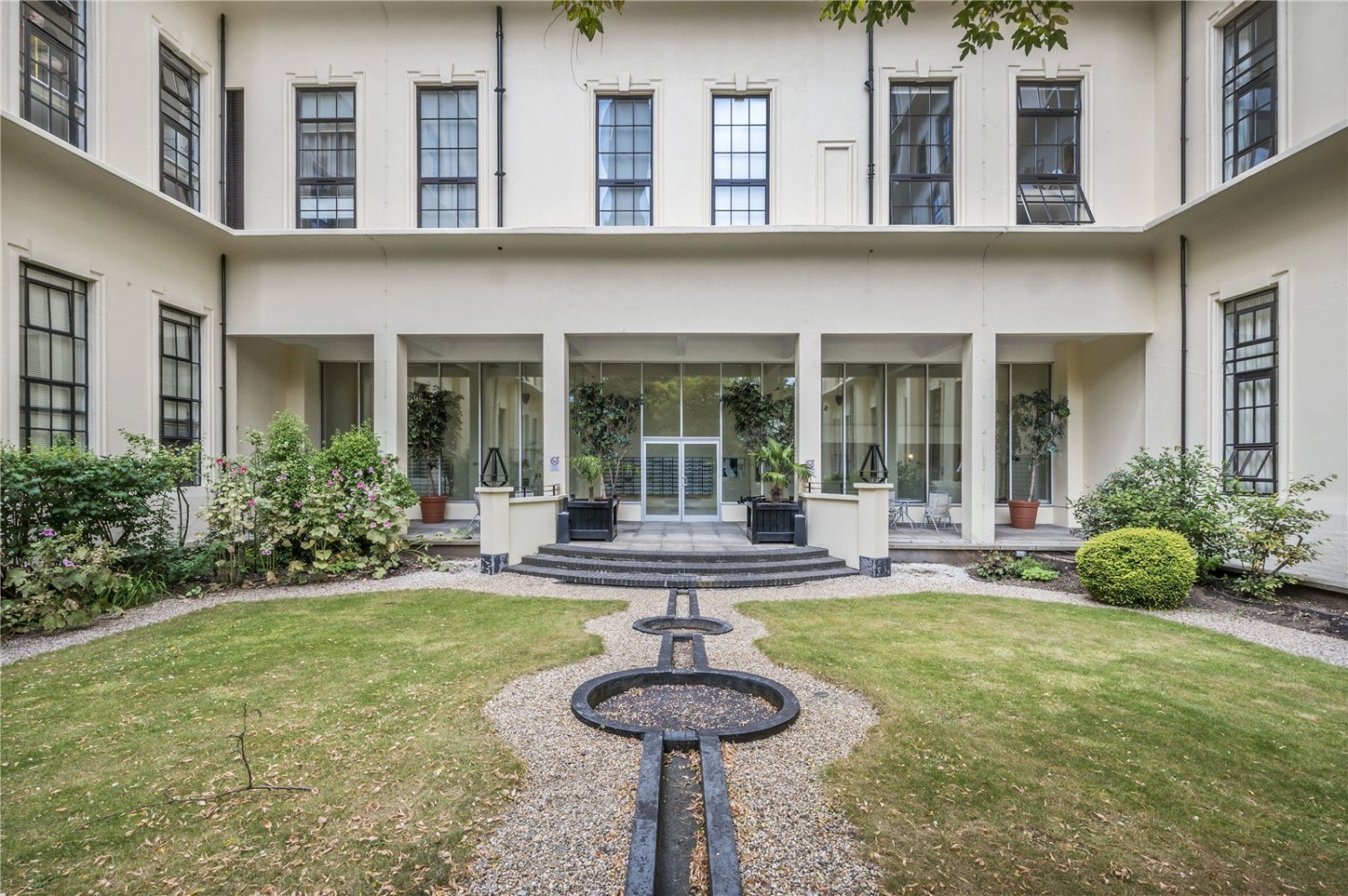 Manor Gardens, 10- 18 Manor Gardens, London