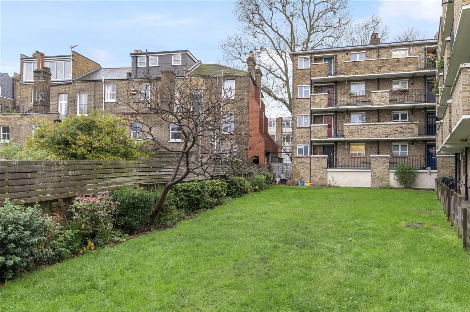 Highbury Hill, London