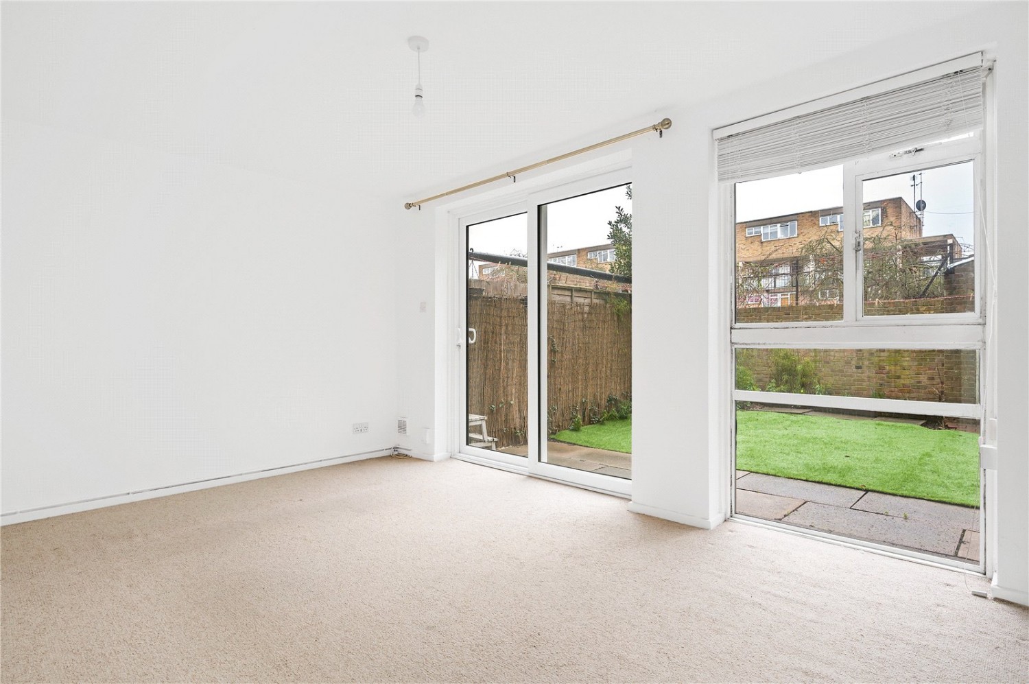 Hawthorne Close, Islington, London