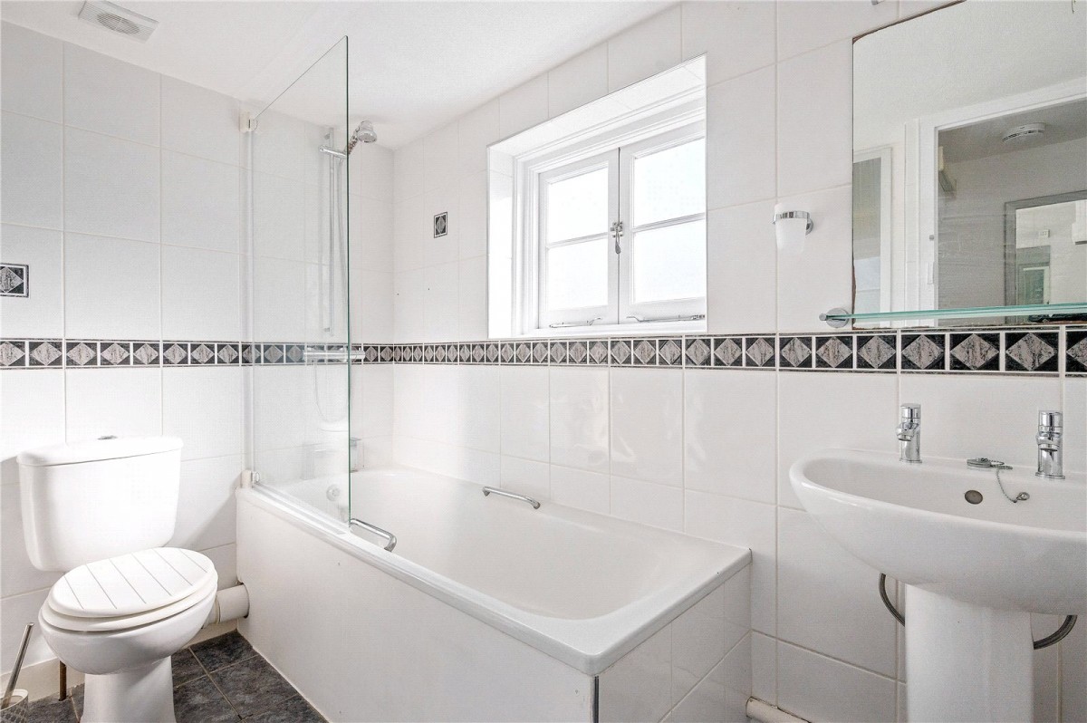 St Albans Road, Barnet