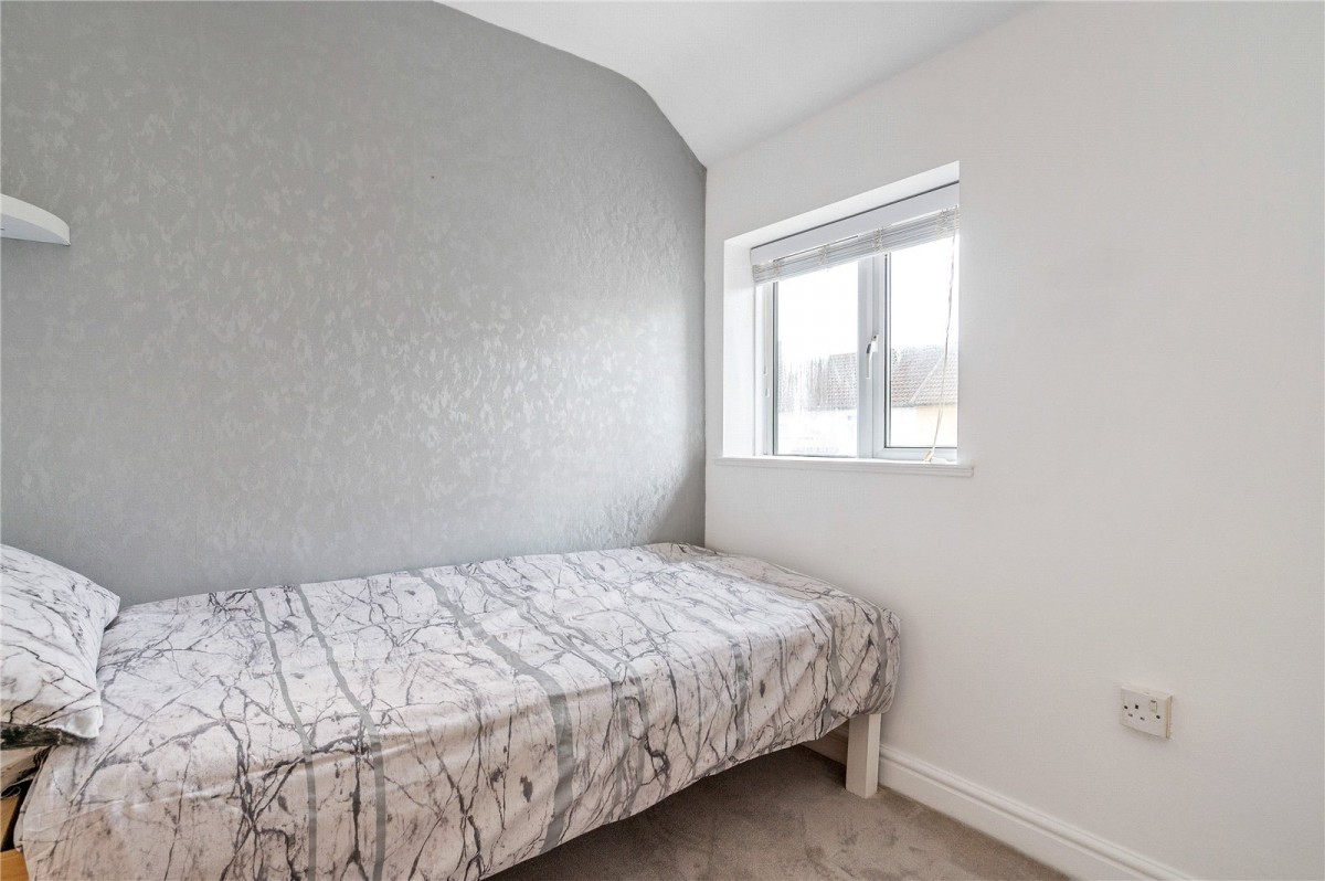 Grantham Green, Borehamwood