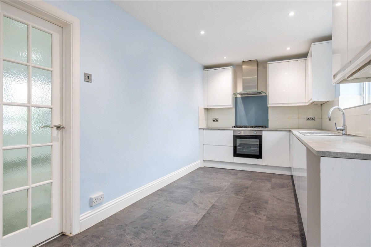 Grantham Green, Borehamwood