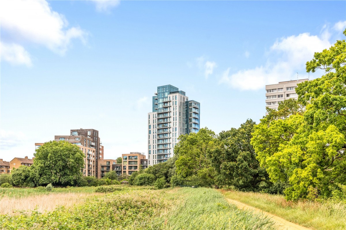 Newnton Close, 48 Newnton Close, Woodberry Down, London
