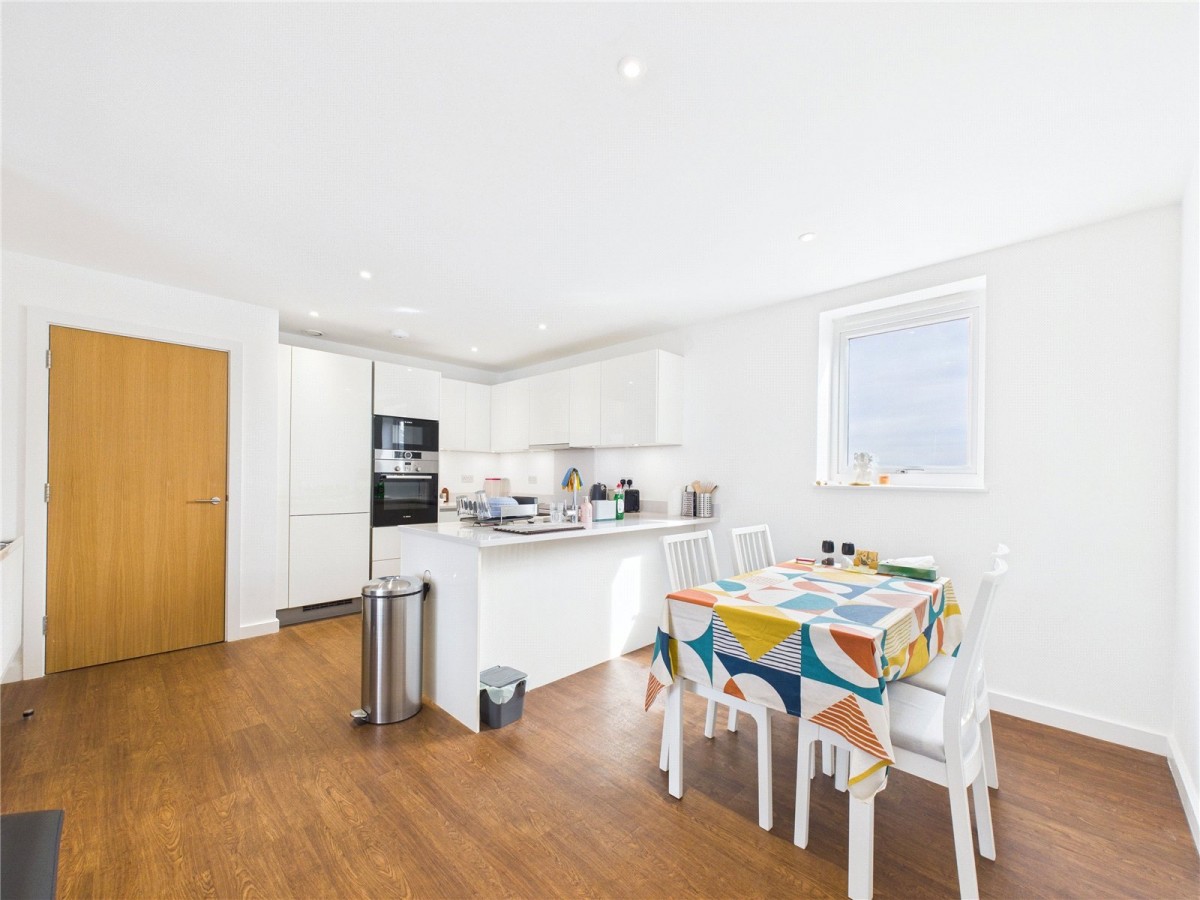 Hitchin Lane, Stanmore Place, Stanmore