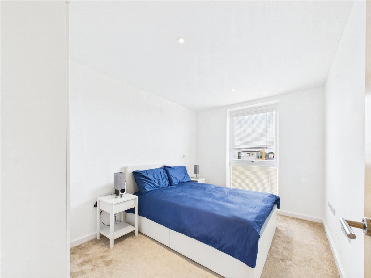 Hitchin Lane, Stanmore Place, Stanmore