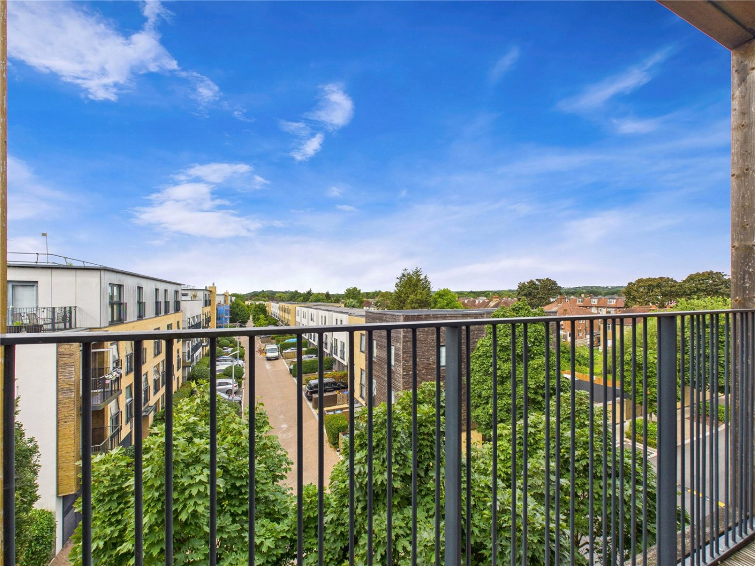 Hitchin Lane, Stanmore Place, Stanmore