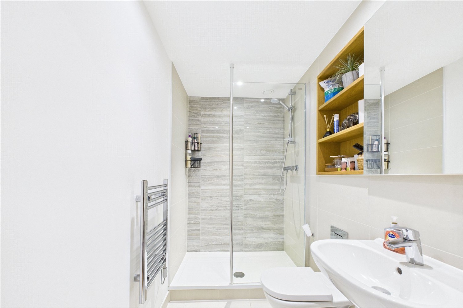 Howard Road, Stanmore