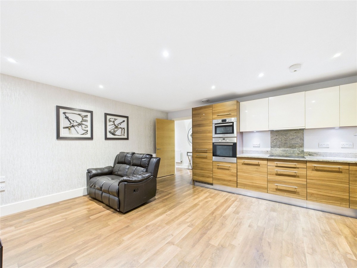 Howard Road, Stanmore