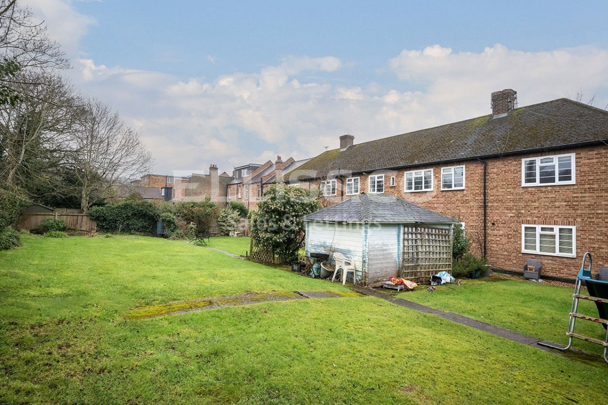 Shakespeare Road, Mill Hill, London