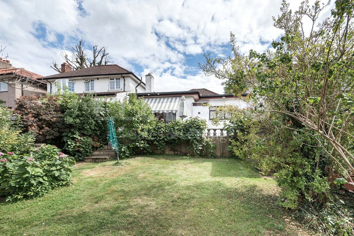 Mill Hill, London