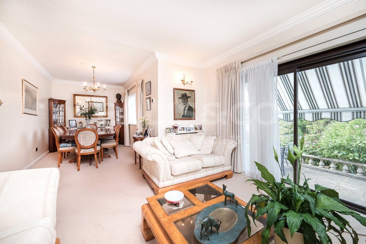 Mill Hill, London