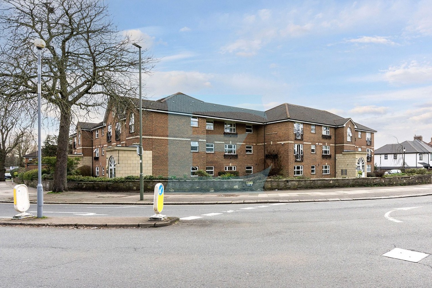 Bunns Lane, Mill Hill, London