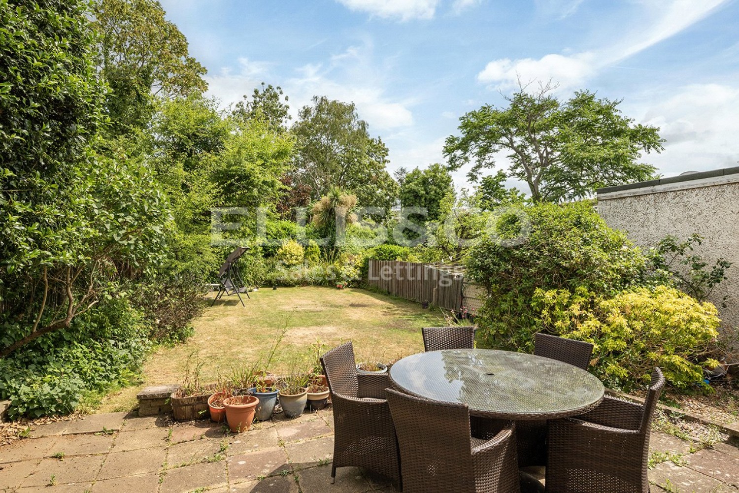 Mill Hill, London