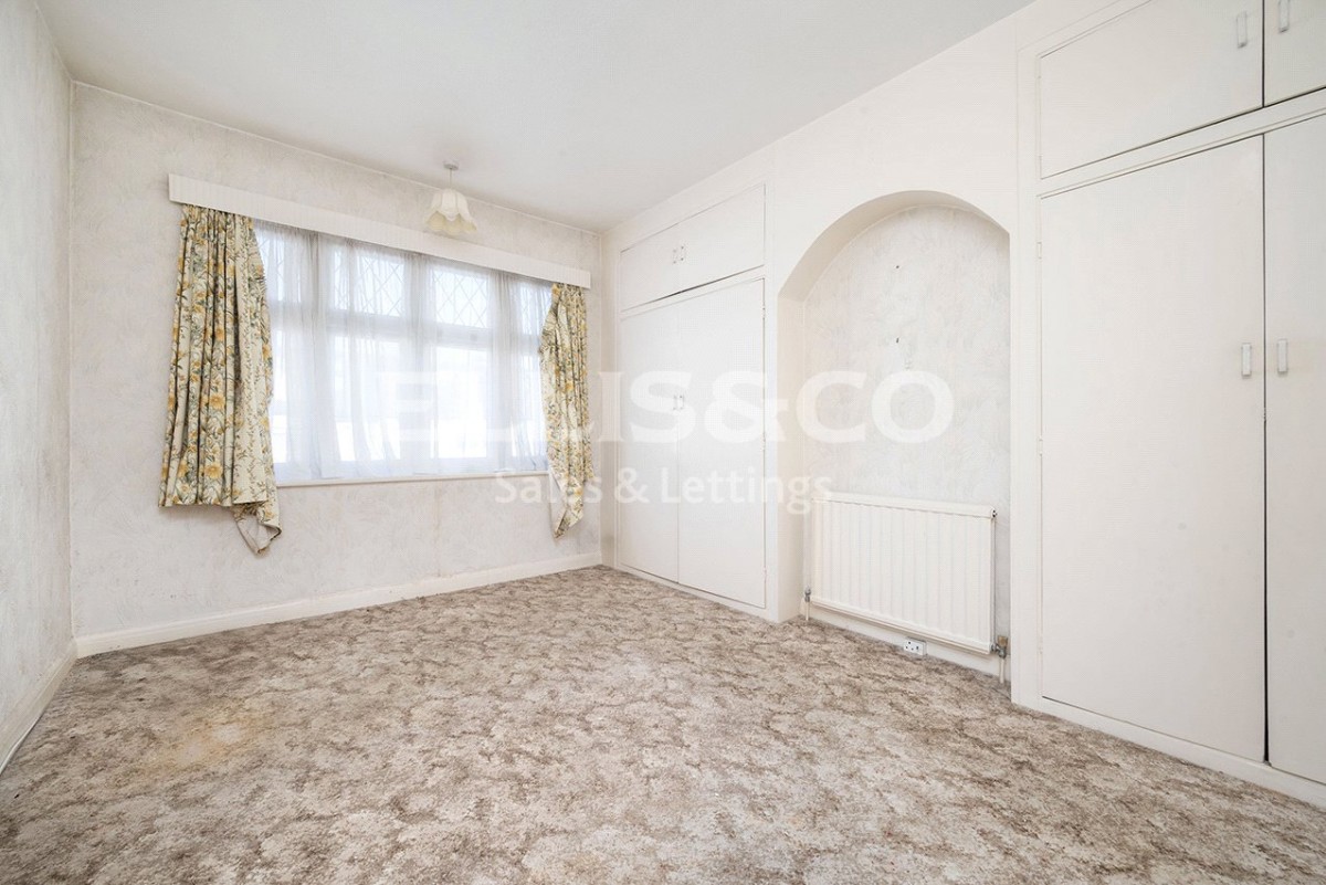 Mill Hill, London