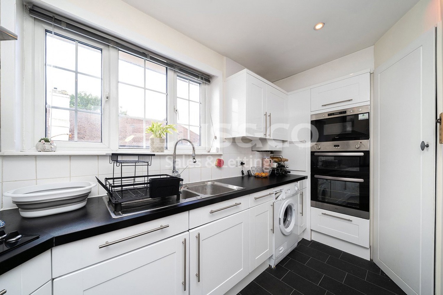 Hale Lane, Mill Hill, London