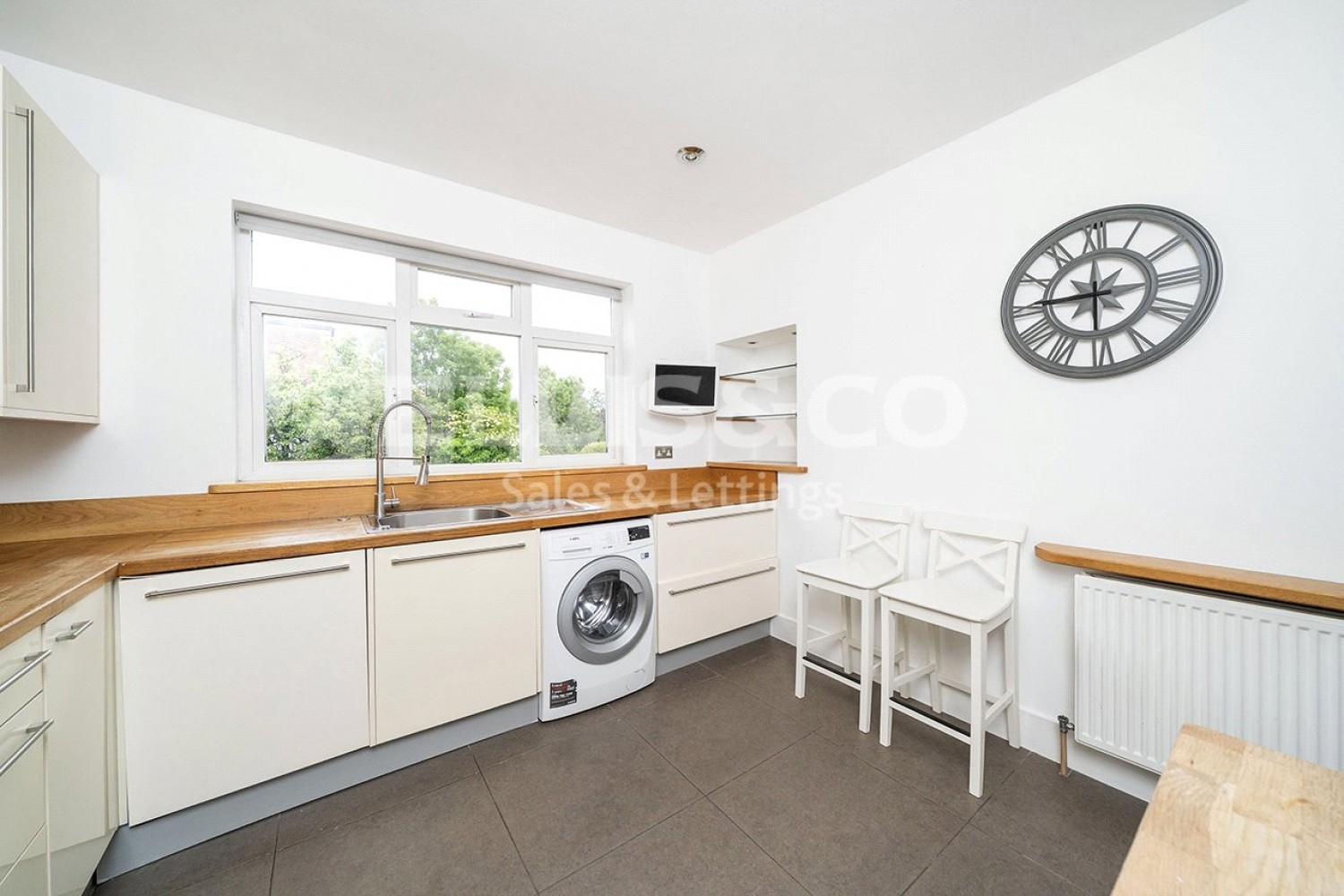 Mill Hill, London