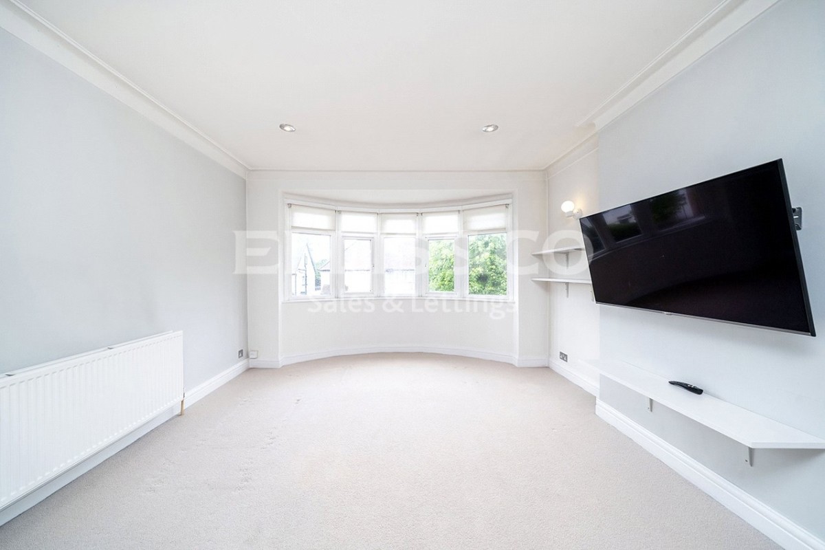 Mill Hill, London