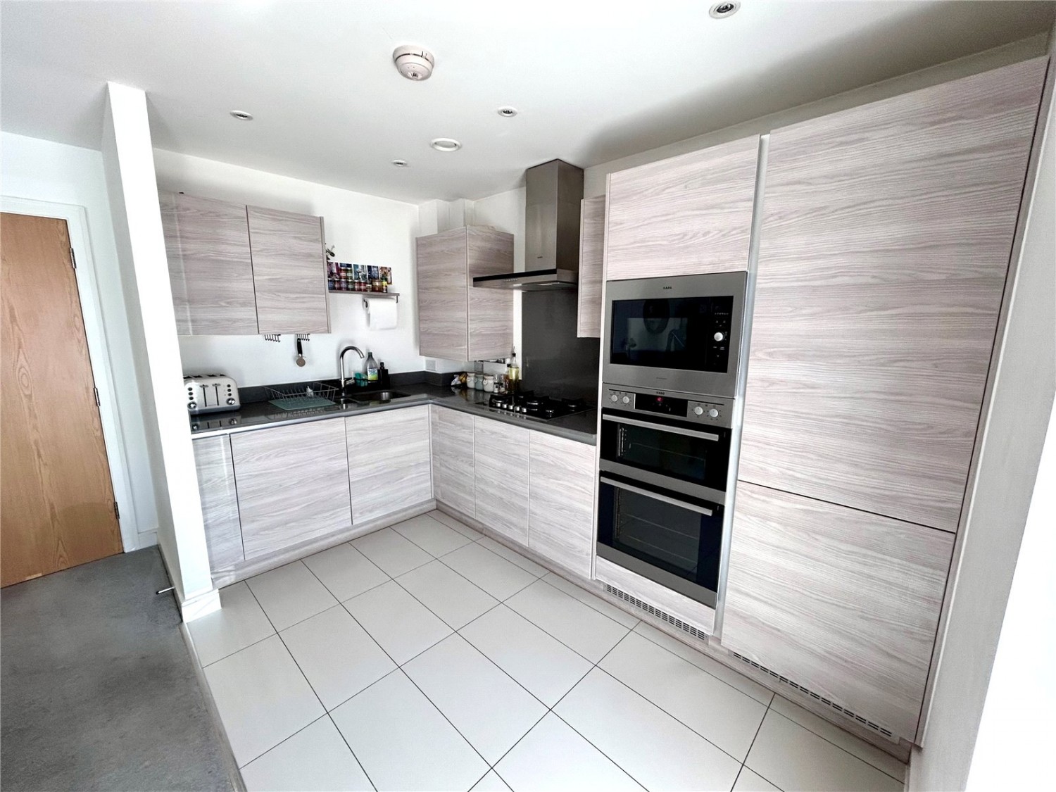 Mill Hill, London