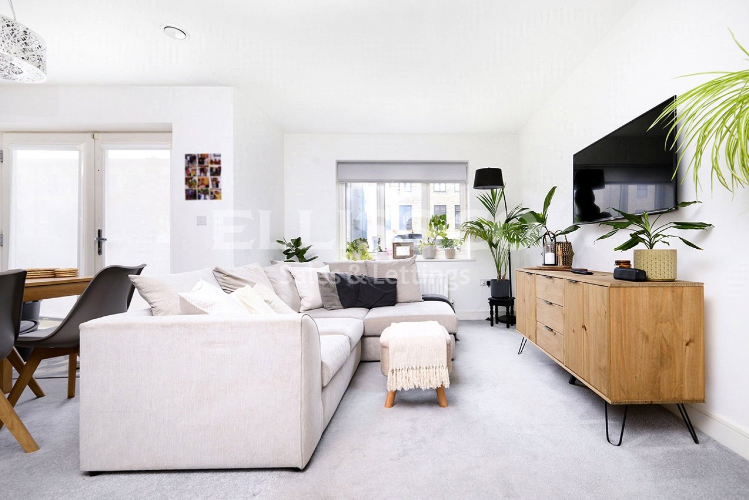 Mill Hill, London