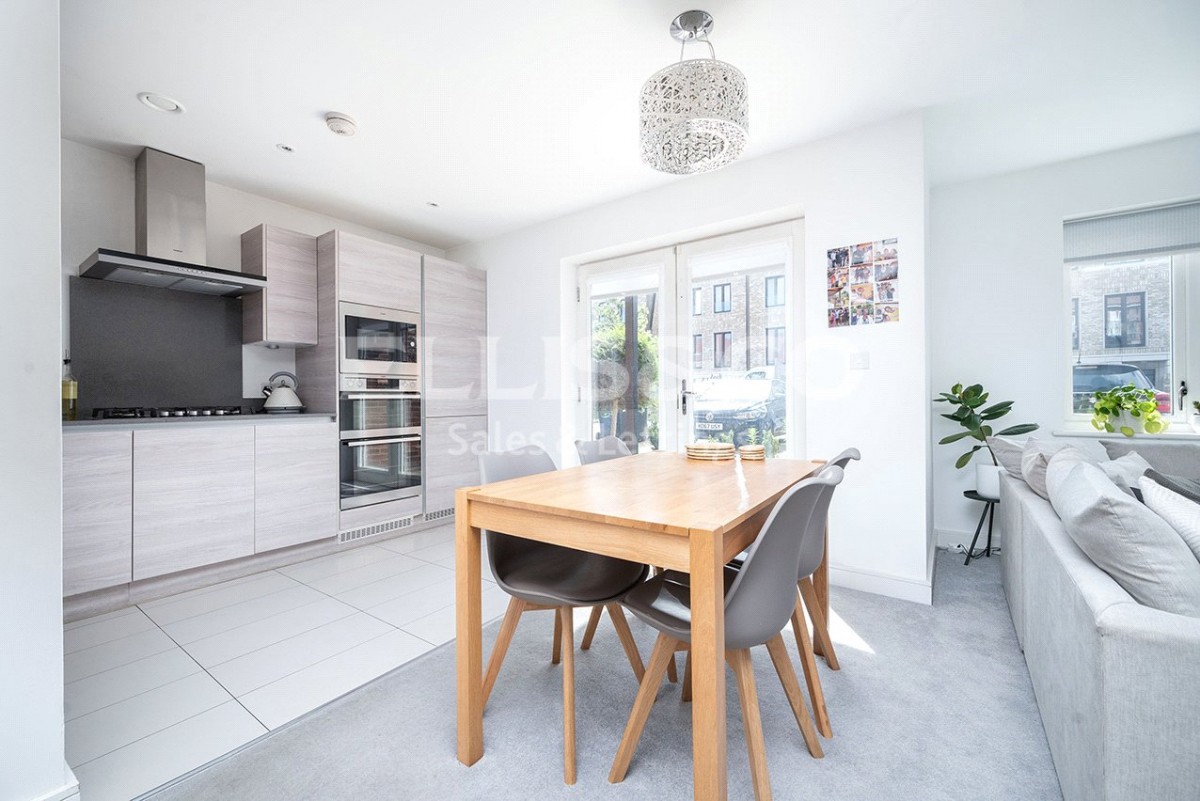 Mill Hill, London